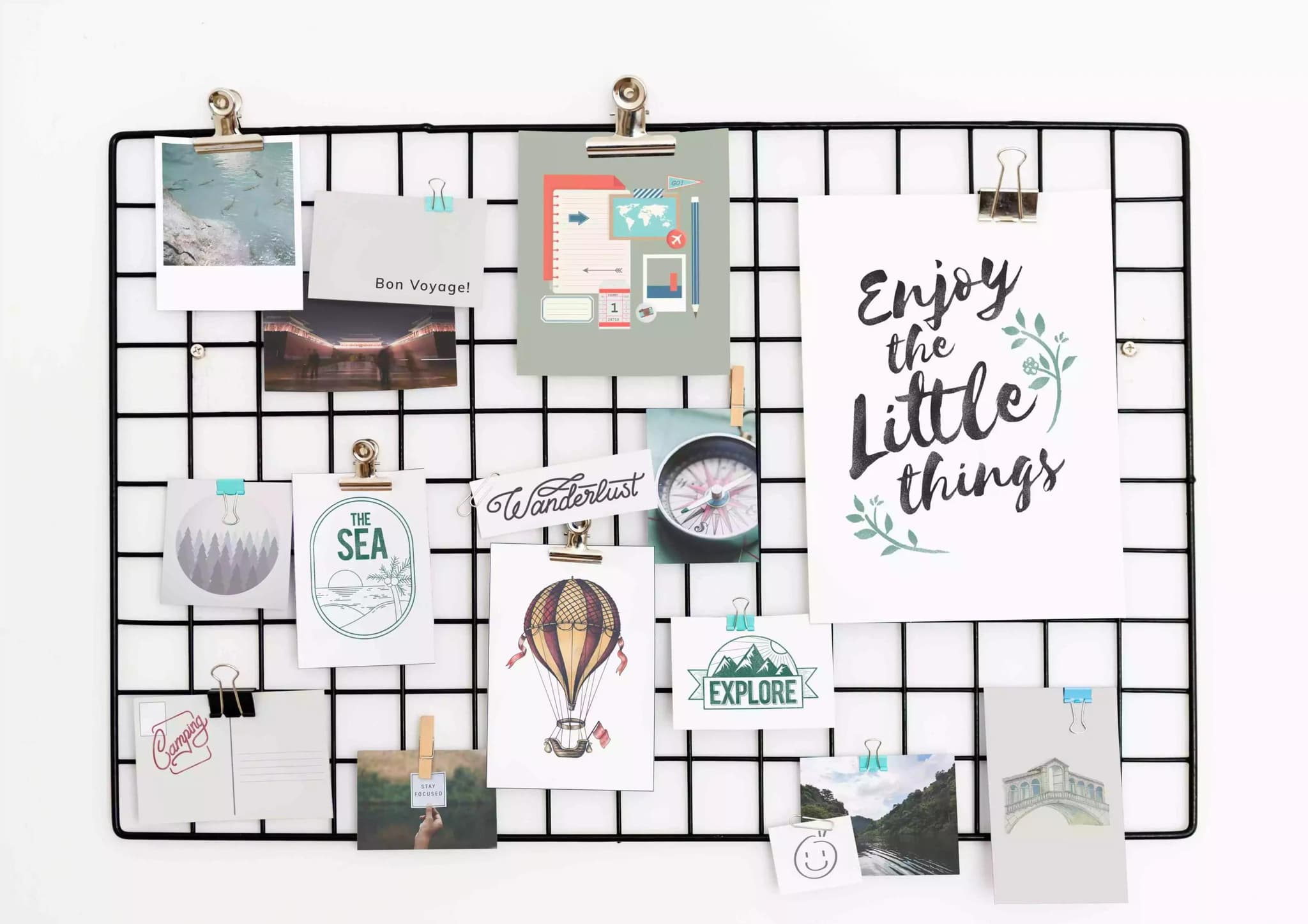 Functional Decor: Incorporating Memo Boards into Your Home Office