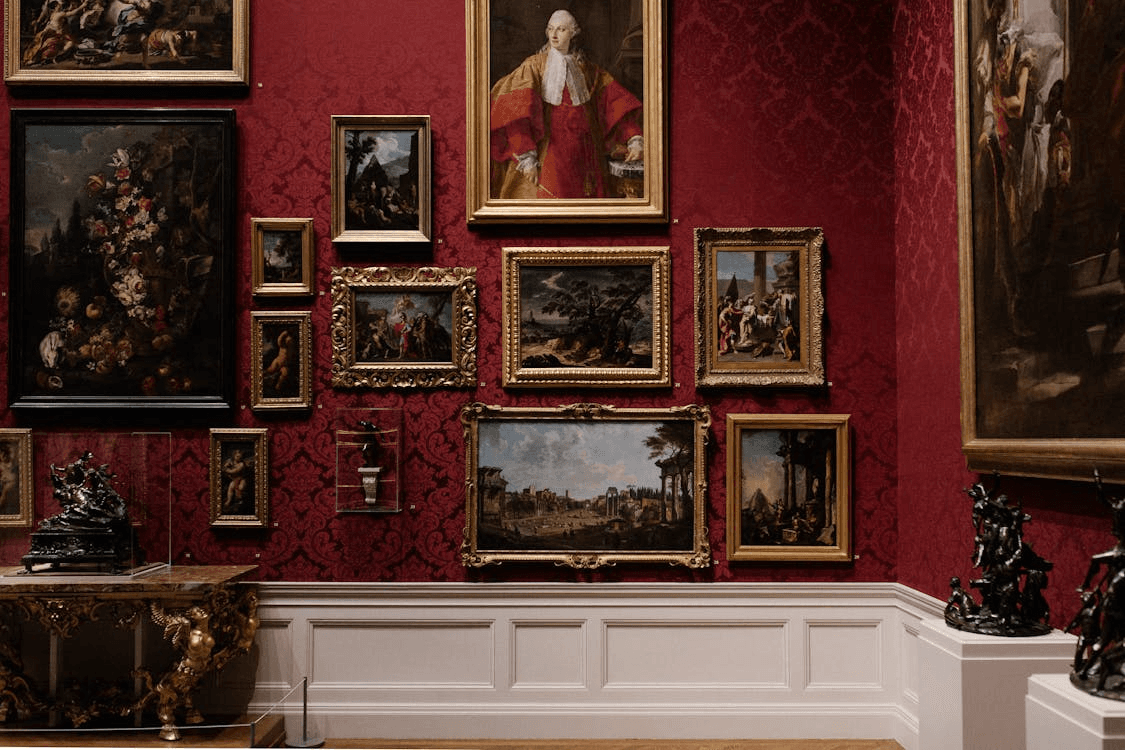 Creative Gallery Wall Ideas: Transform Your Walls with Frames, Art and Memo Boards