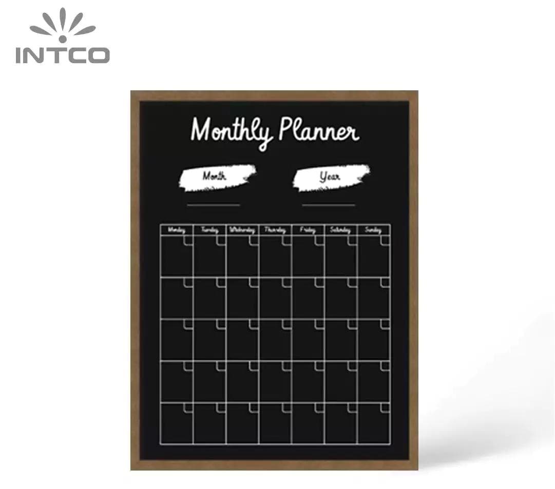 4 Reasons to Integrate a Blackboard into Your Home Decor