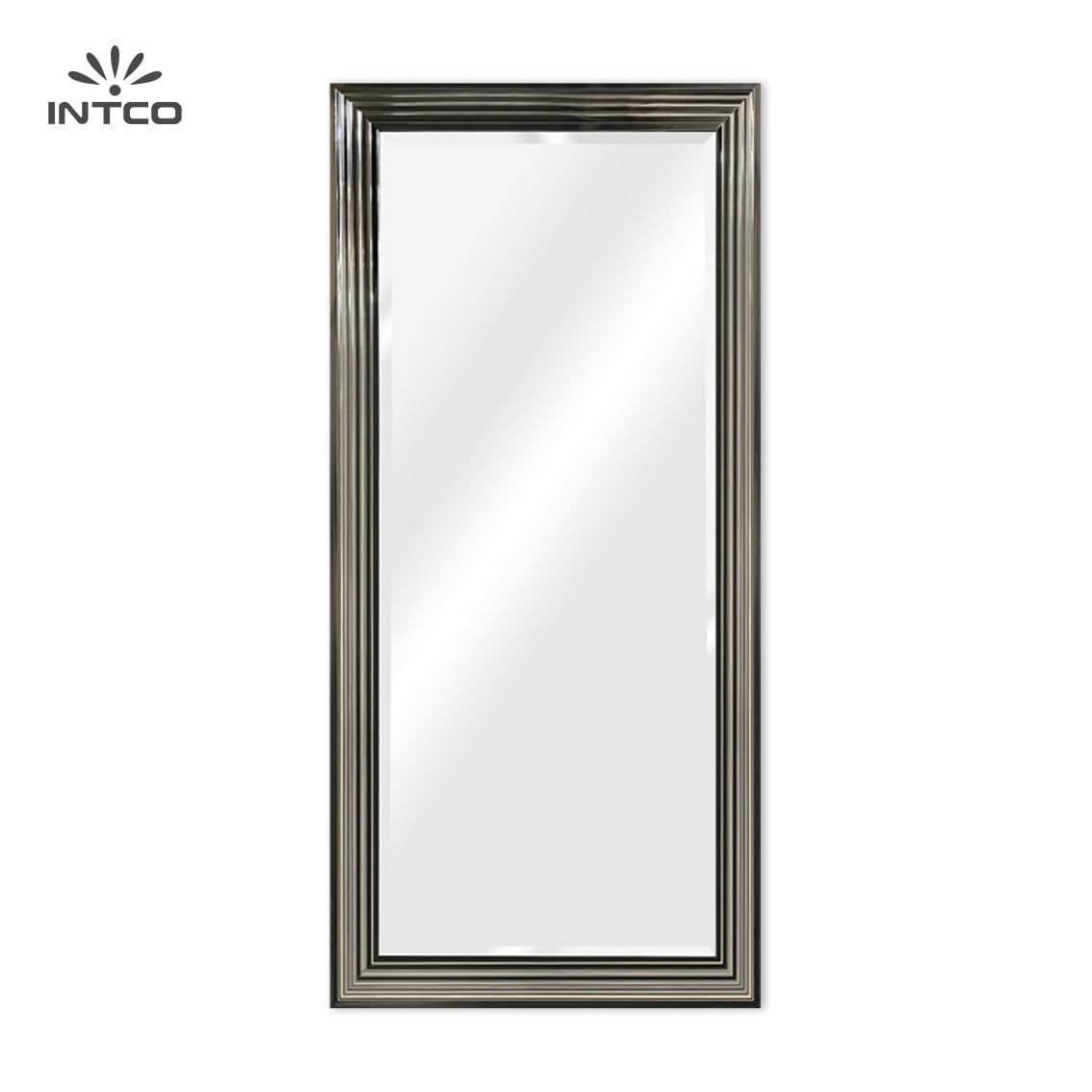 Miroir décoratif élégant sur toute la longueur Miroir décoratif élégant sur toute la longueur