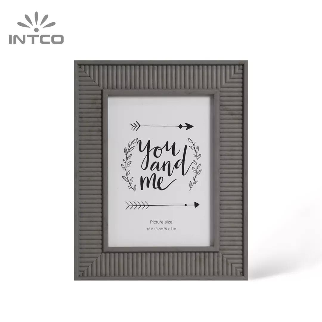 Tips for Installing Picture Frames in Your Home