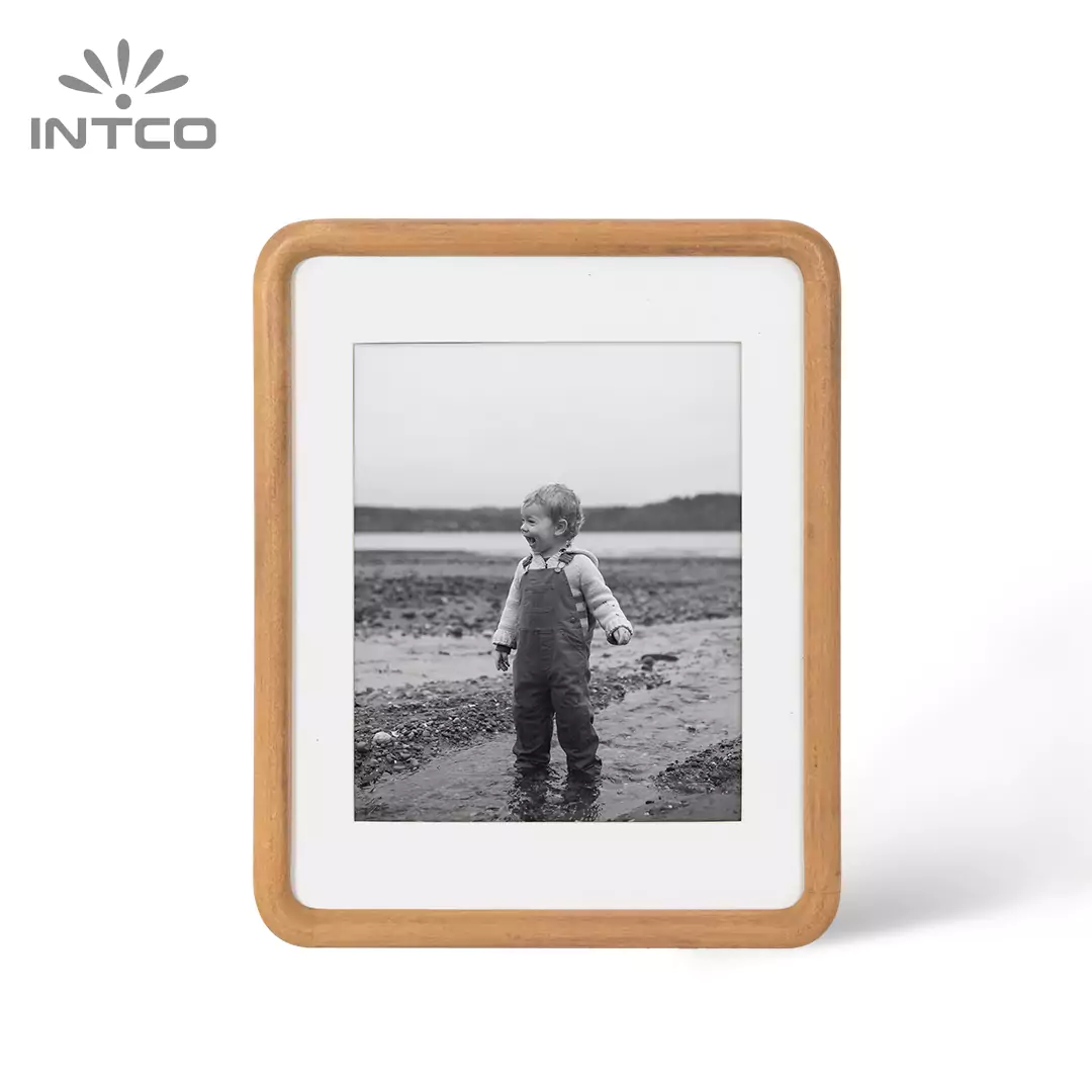  Sustainable Framing: Eco-Friendly Wholesale Picture Frame Options